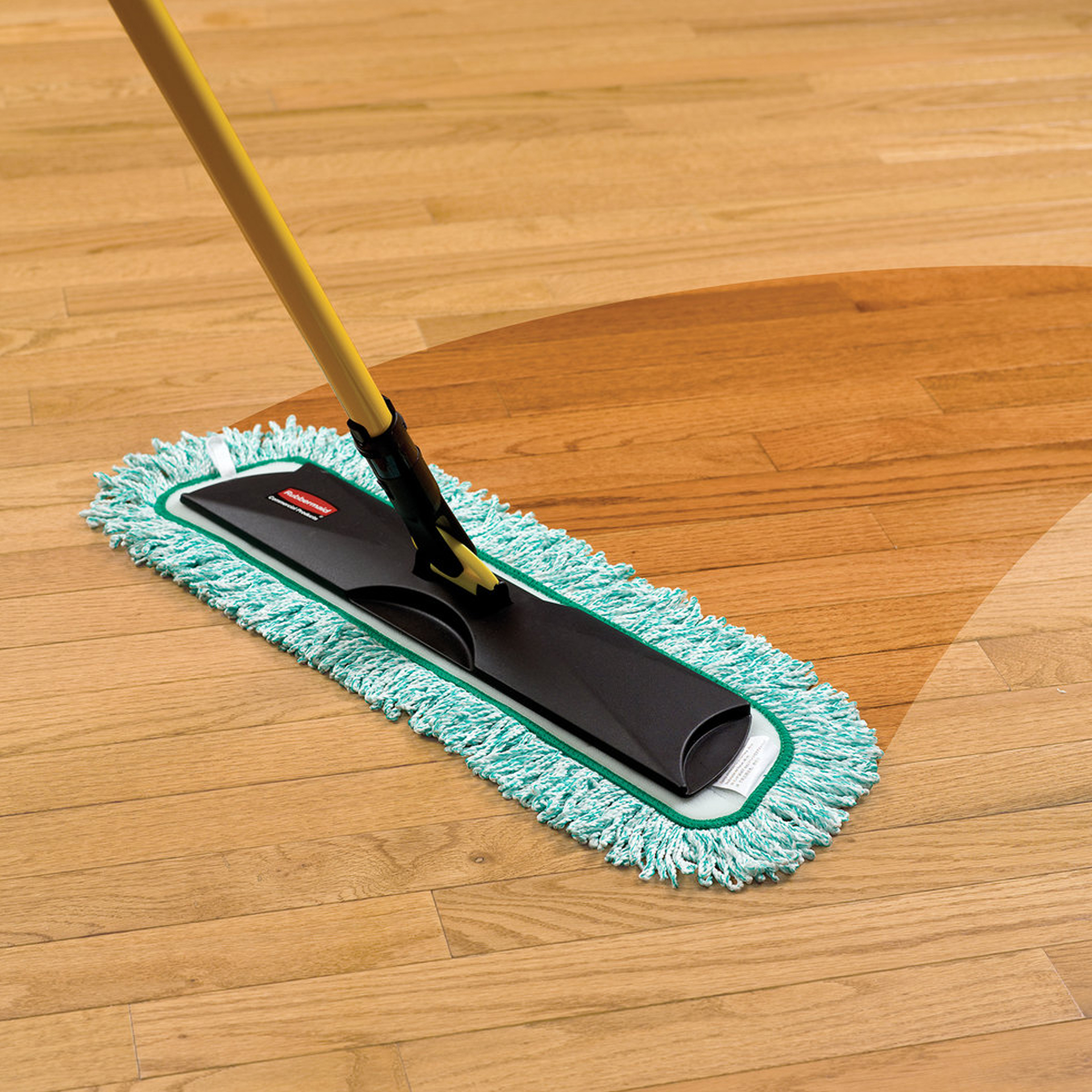 HYGEN 24'' (61 cm.) MICROFIBER DUST MOP WITH FRINGE-GREEN