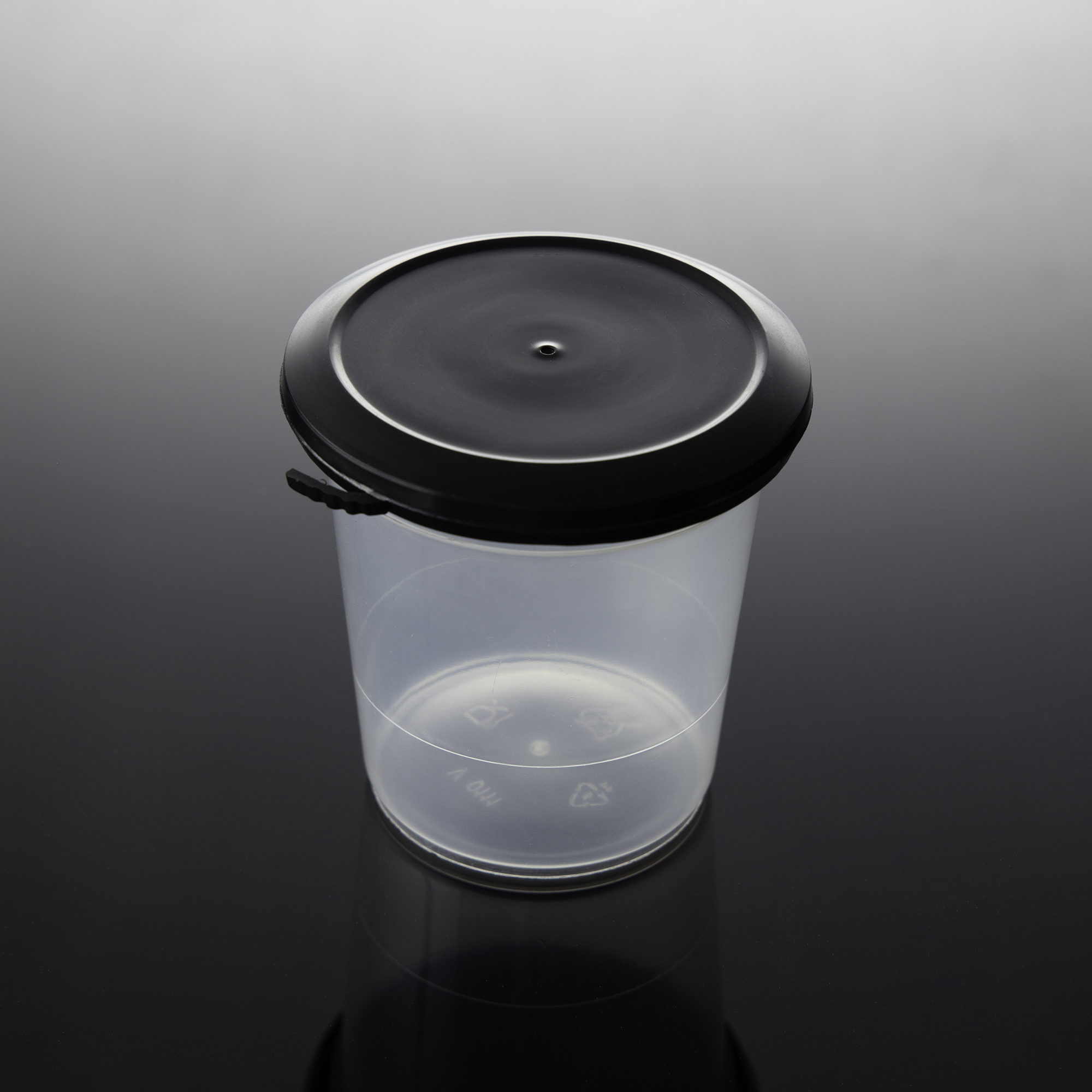 ถ้วยพลาสติก พร้อมฝาสีดำ ขนาด 6 oz. (20ชุด/แพ็ค)