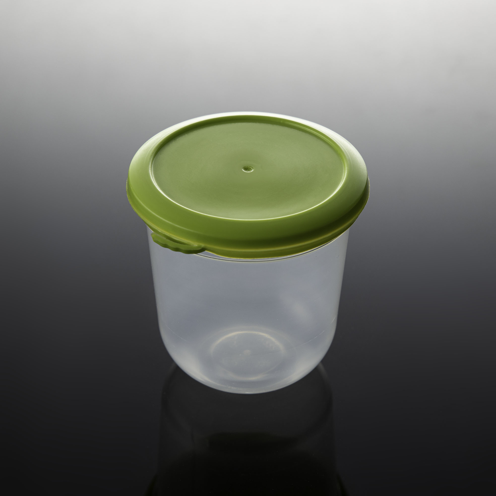 ถ้วยพลาสติก ทรงแคปซูล พร้อมฝาสีเขียวอ่อน ขนาด 6 oz. (20ชุด/แพ็ค)